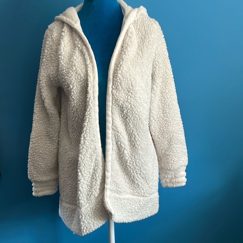 Fuzzy White Teddy Jacket (XS/S)